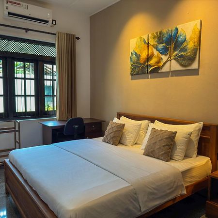 Villa River Breeze Weligama Esterno foto